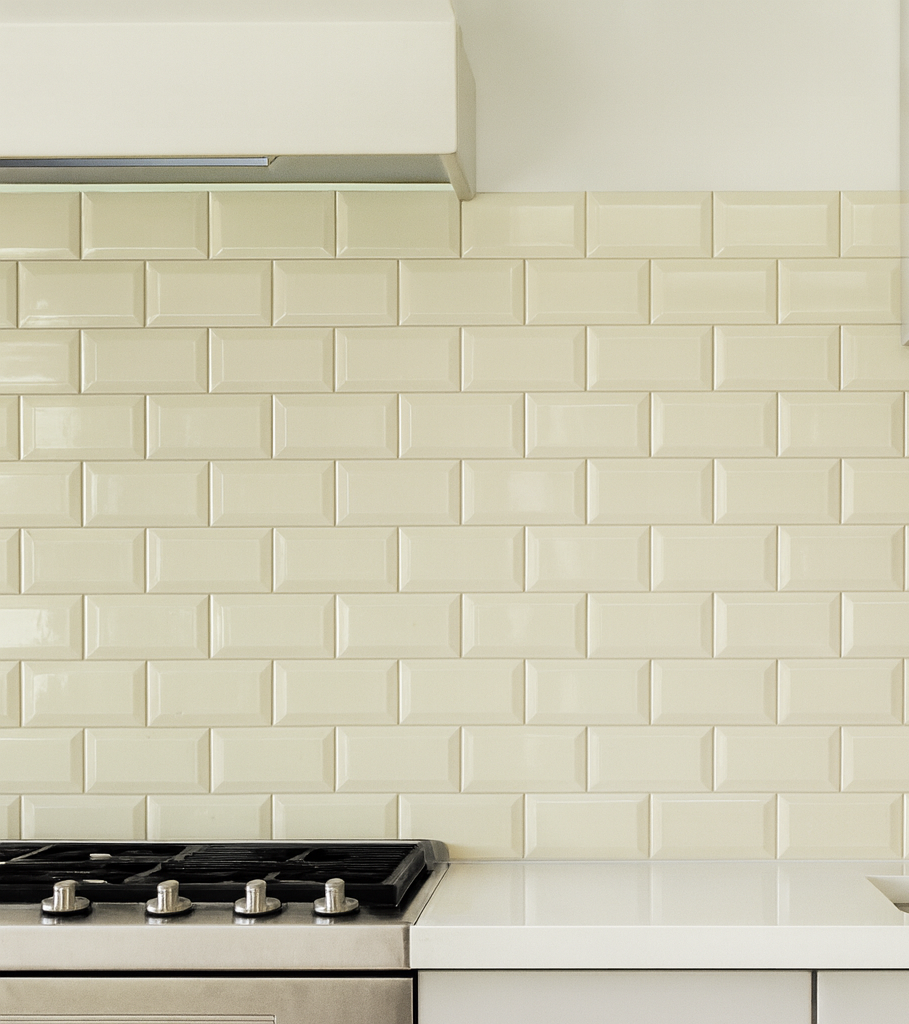 Mini Metro Cream 7.5x15cm - £18.65 per M²