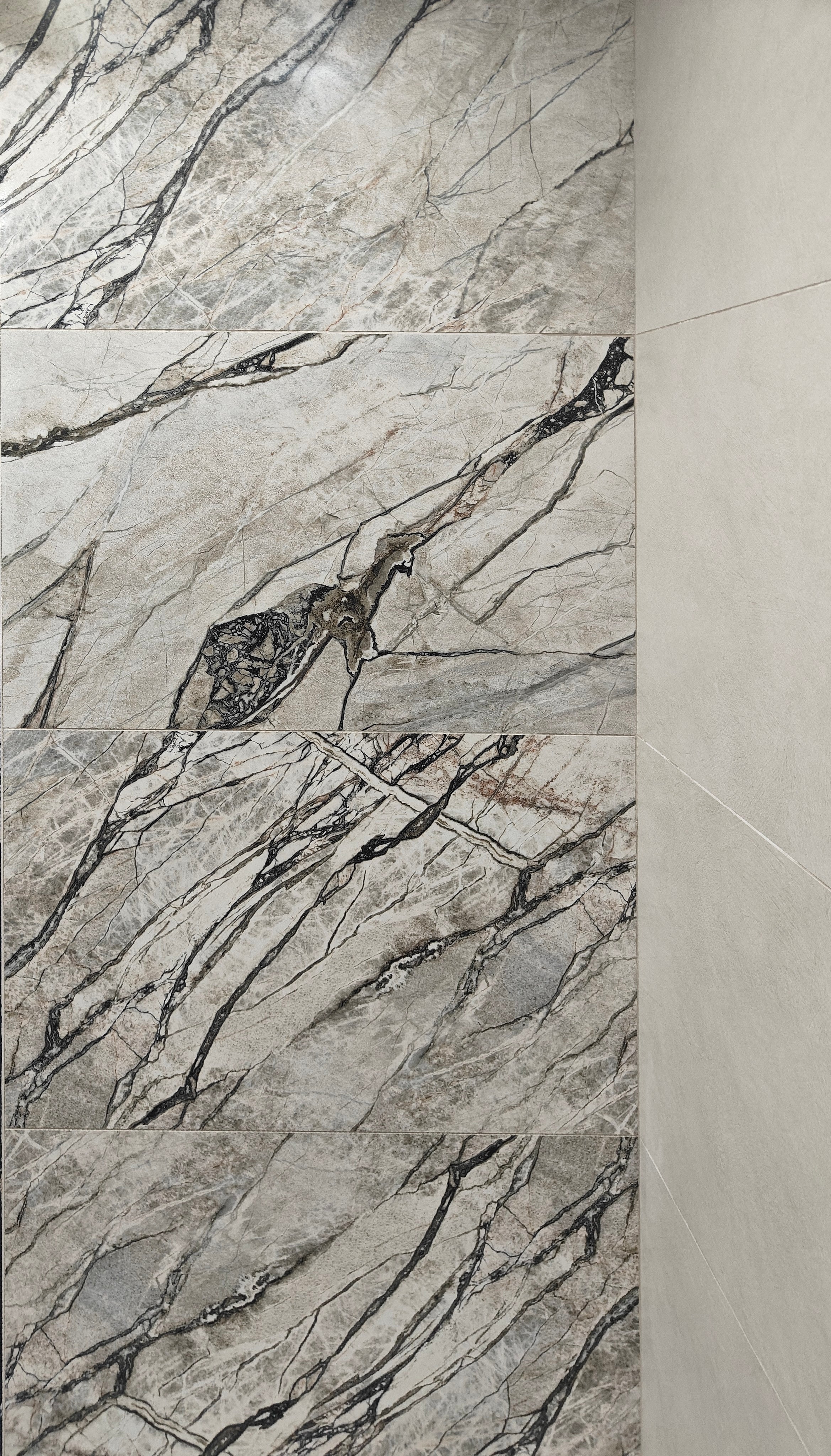 Zite Sky 60x120cm - £47.99 per M²