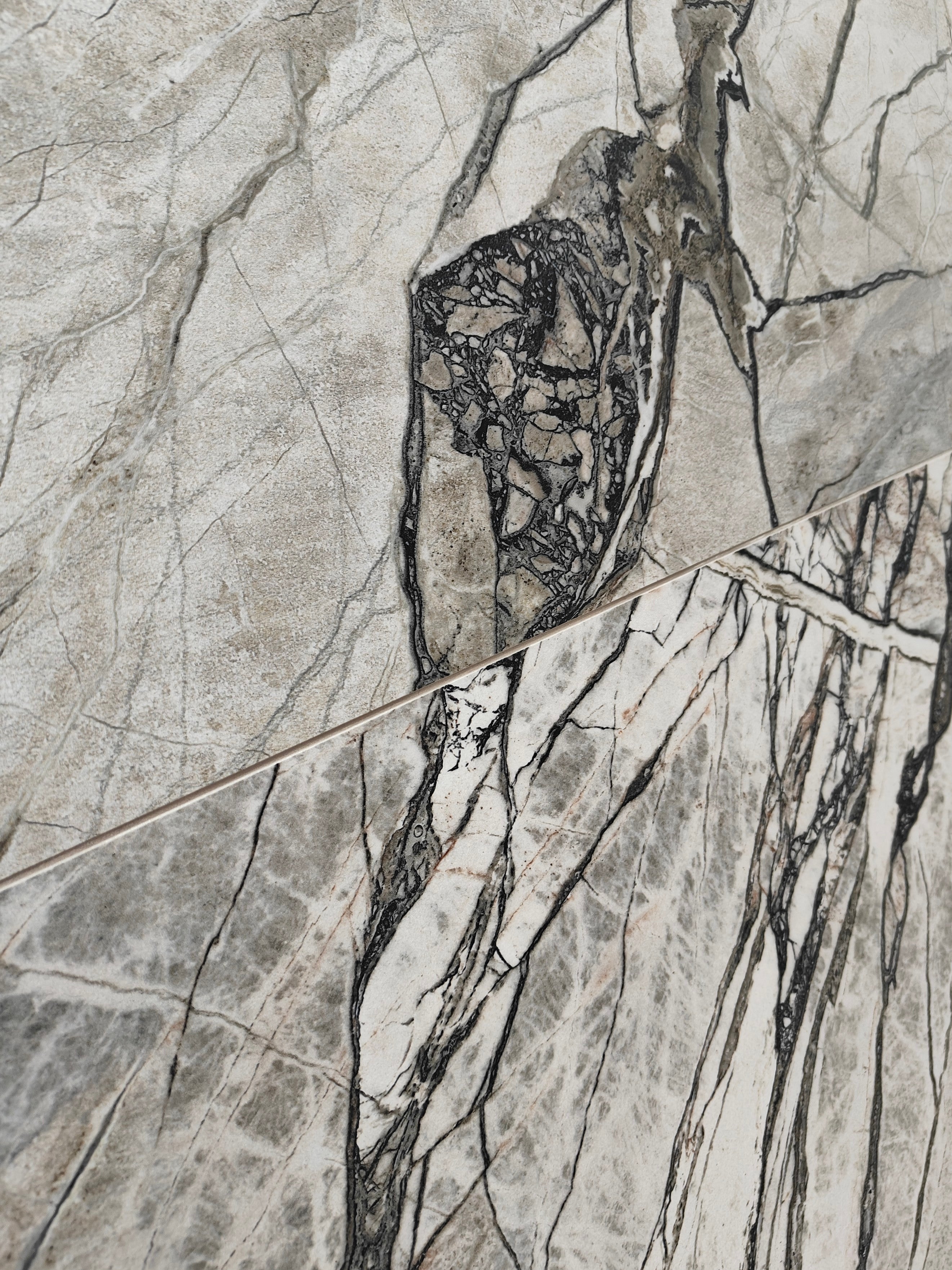 Zite Sky 60x120cm - £47.99 per M²