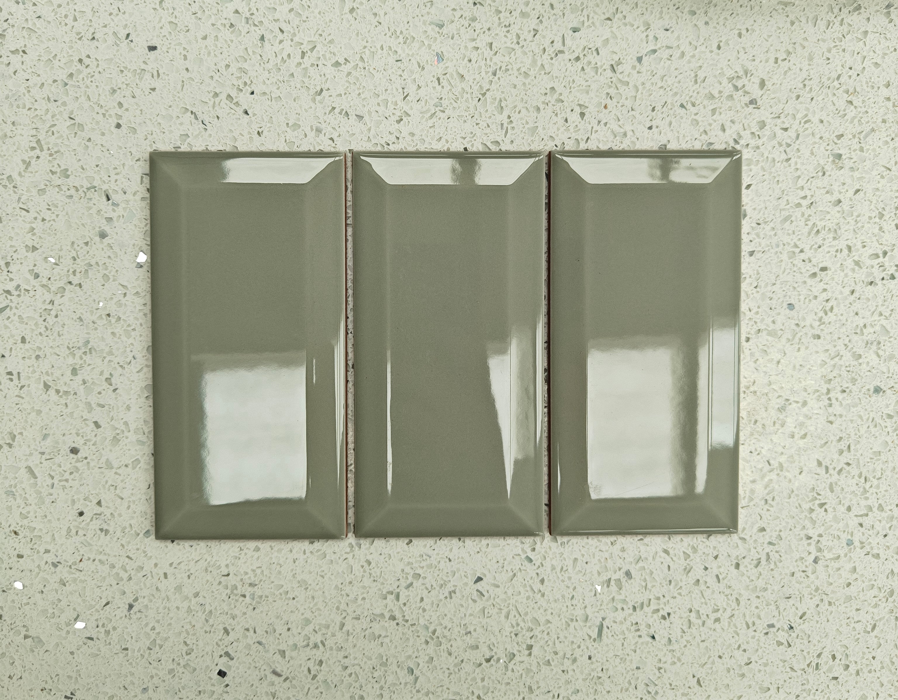 Mini Metro Sage 7.5x15cm - £19.55 per M²