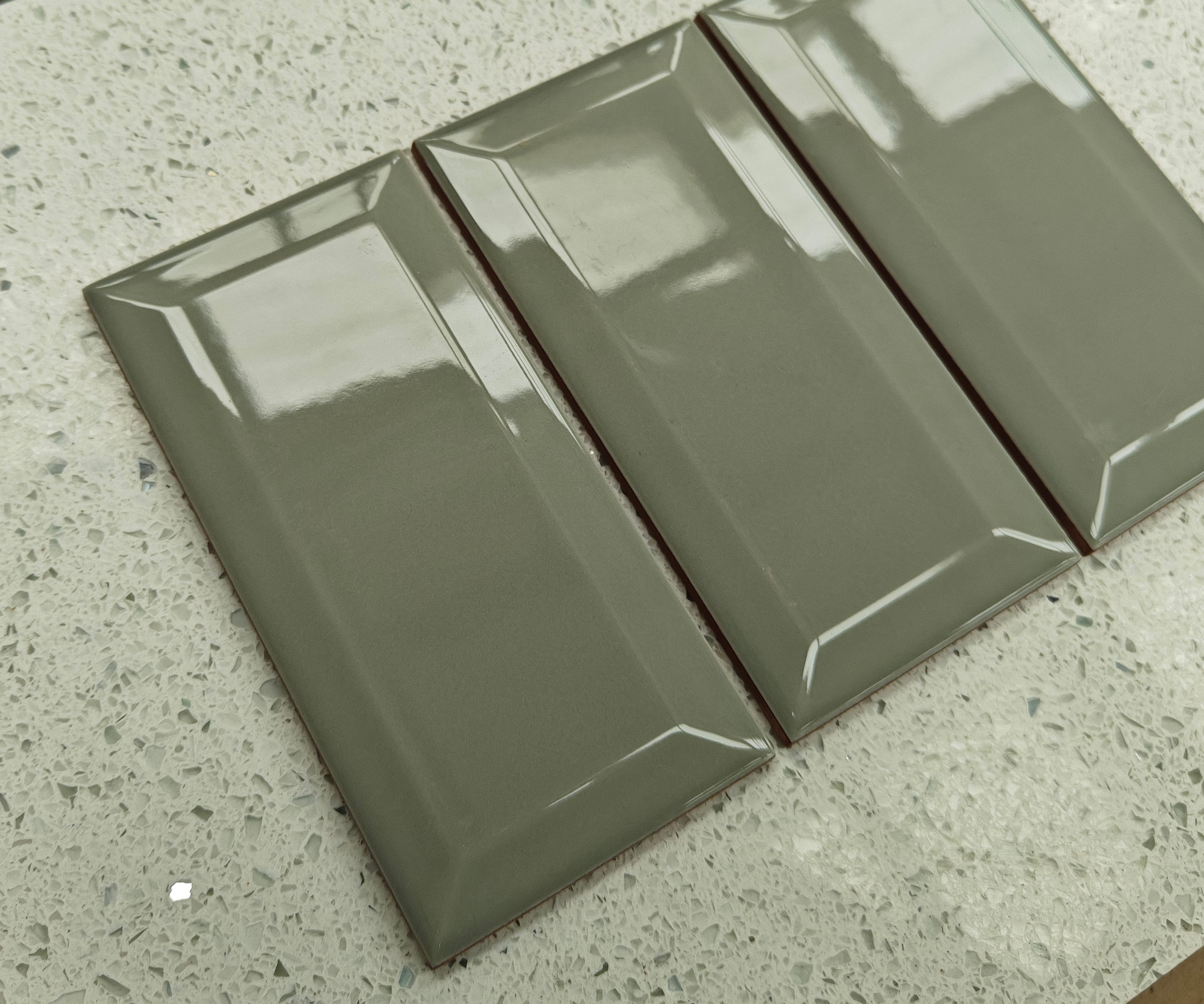 Mini Metro Sage 7.5x15cm - £18.65 per M²