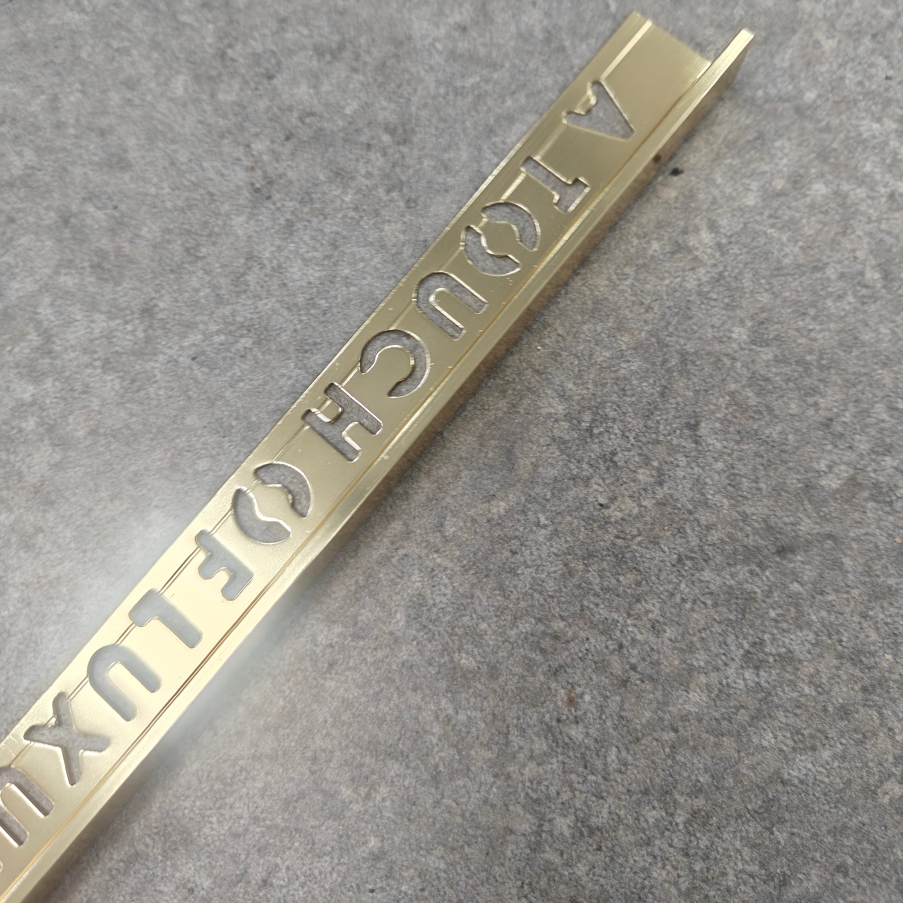 Beava Bright Gold Trim 10mm - 2.5m Length