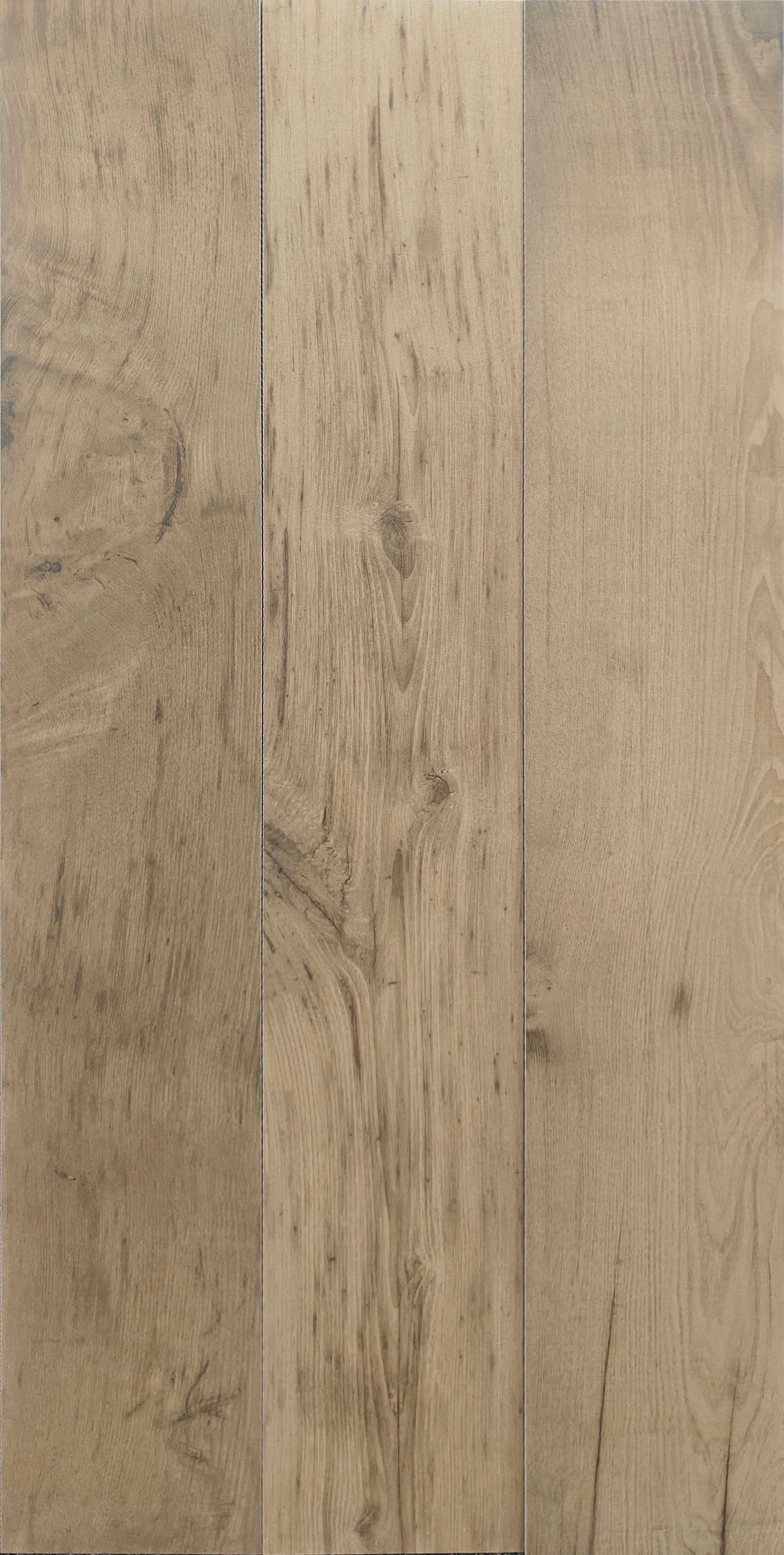 Image of Twenty Tronco porcelain tile with a honey-toned wood grain finish, ideal for modern and rustic interiors.
