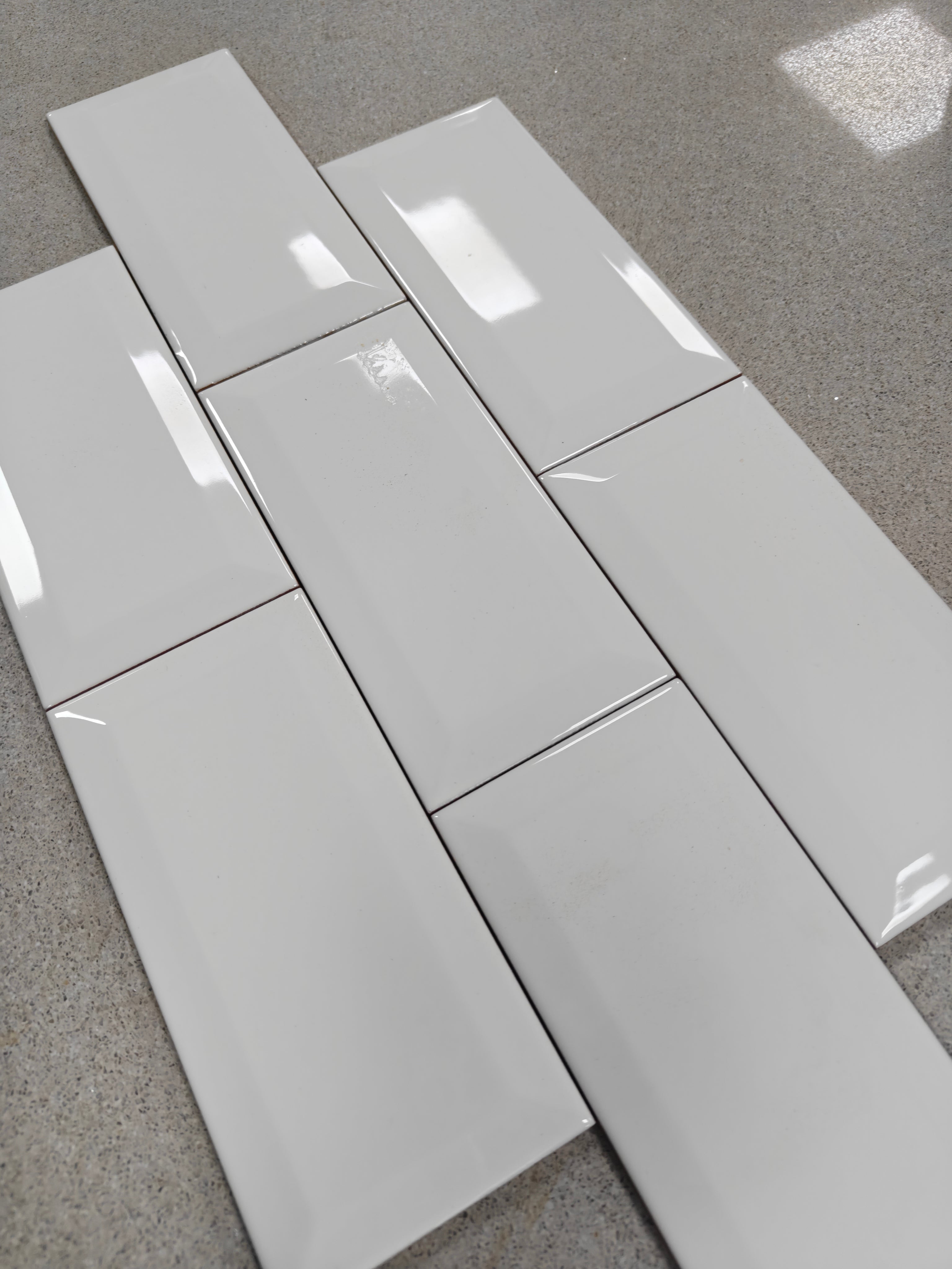 Mini Metro White 7.5x15cm - £19.55 per M²