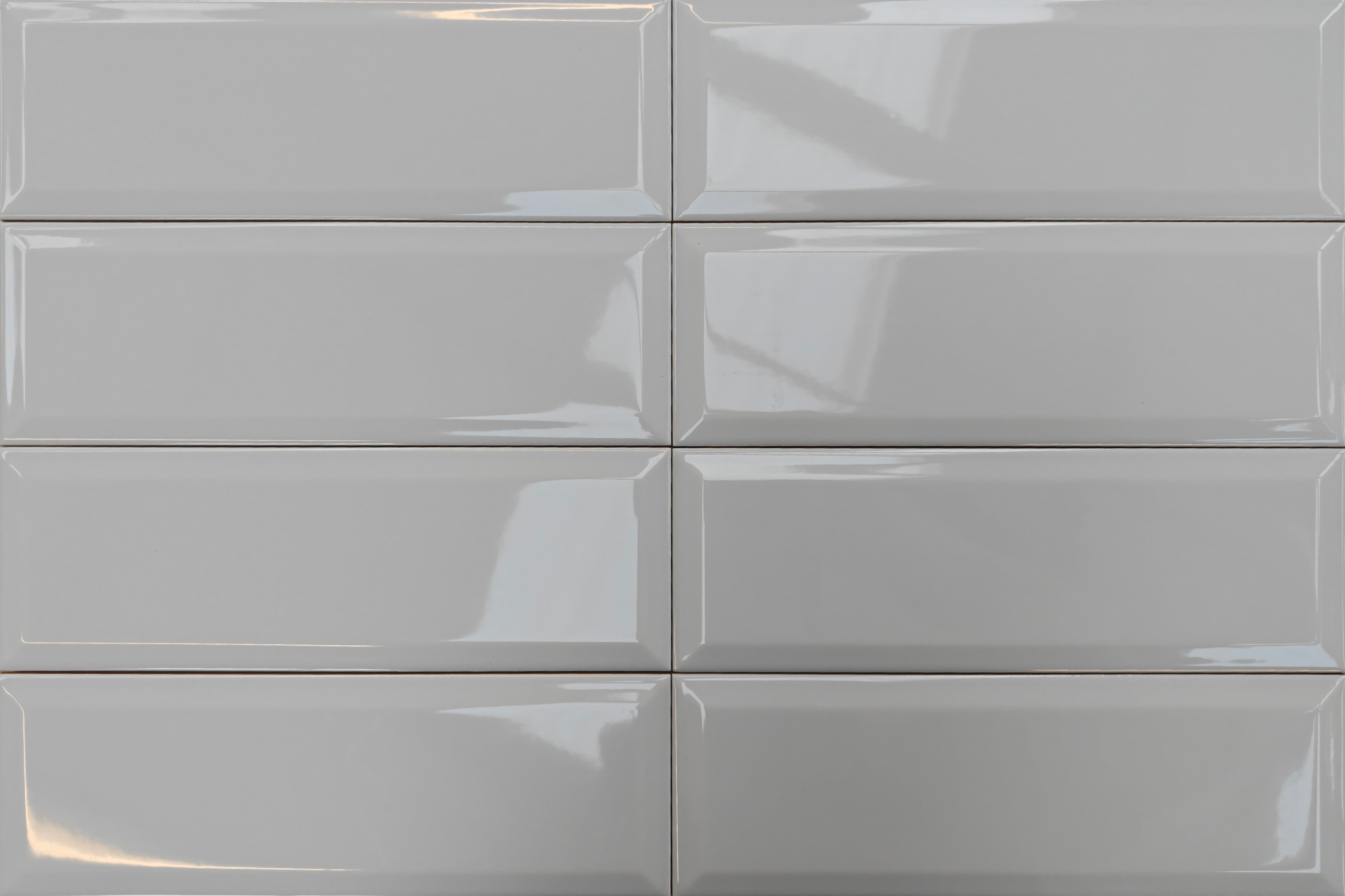 Loft Metro Gris tiles in a sleek, contemporary design showcasing a soft grey tone and refined subway style.