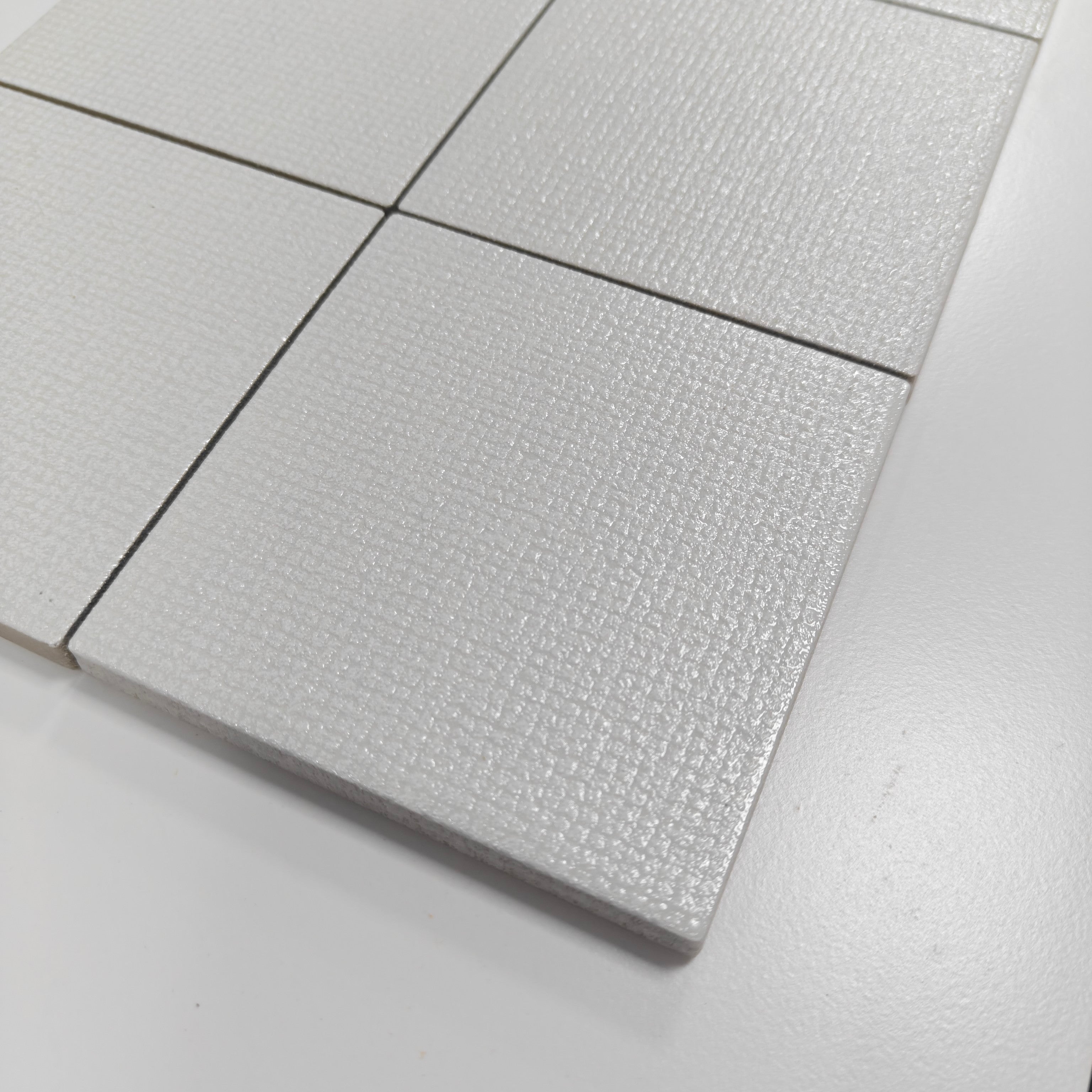 Concept Perla 10x10cm - £11.00 per M²