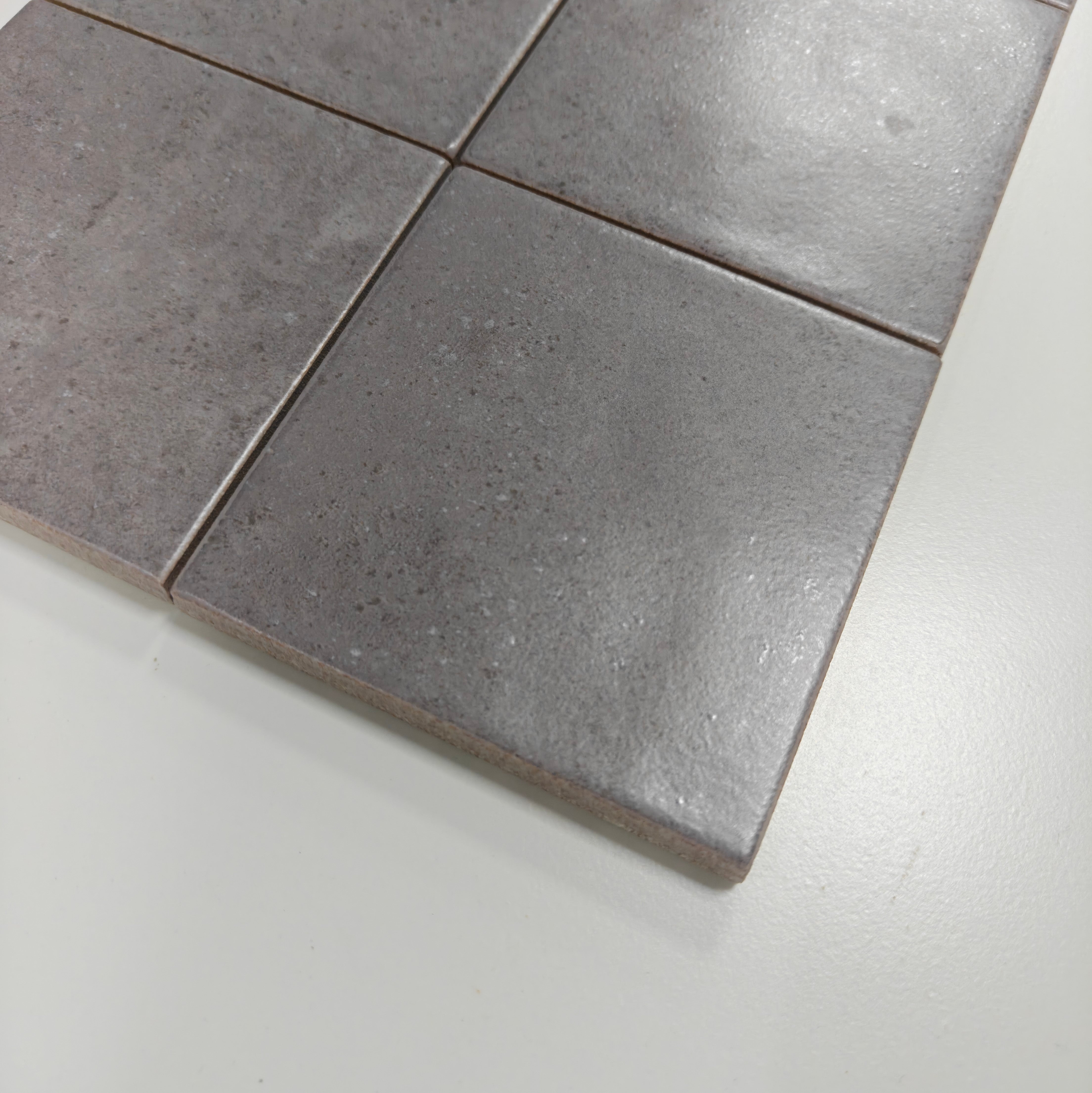 Mood Li 10x10cm - £11.00 per M²