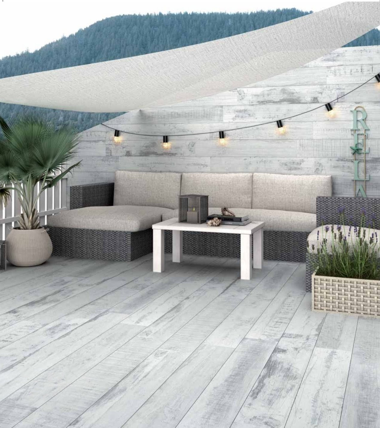 Manhattan Winter 20x120cm - £20.99 per M²